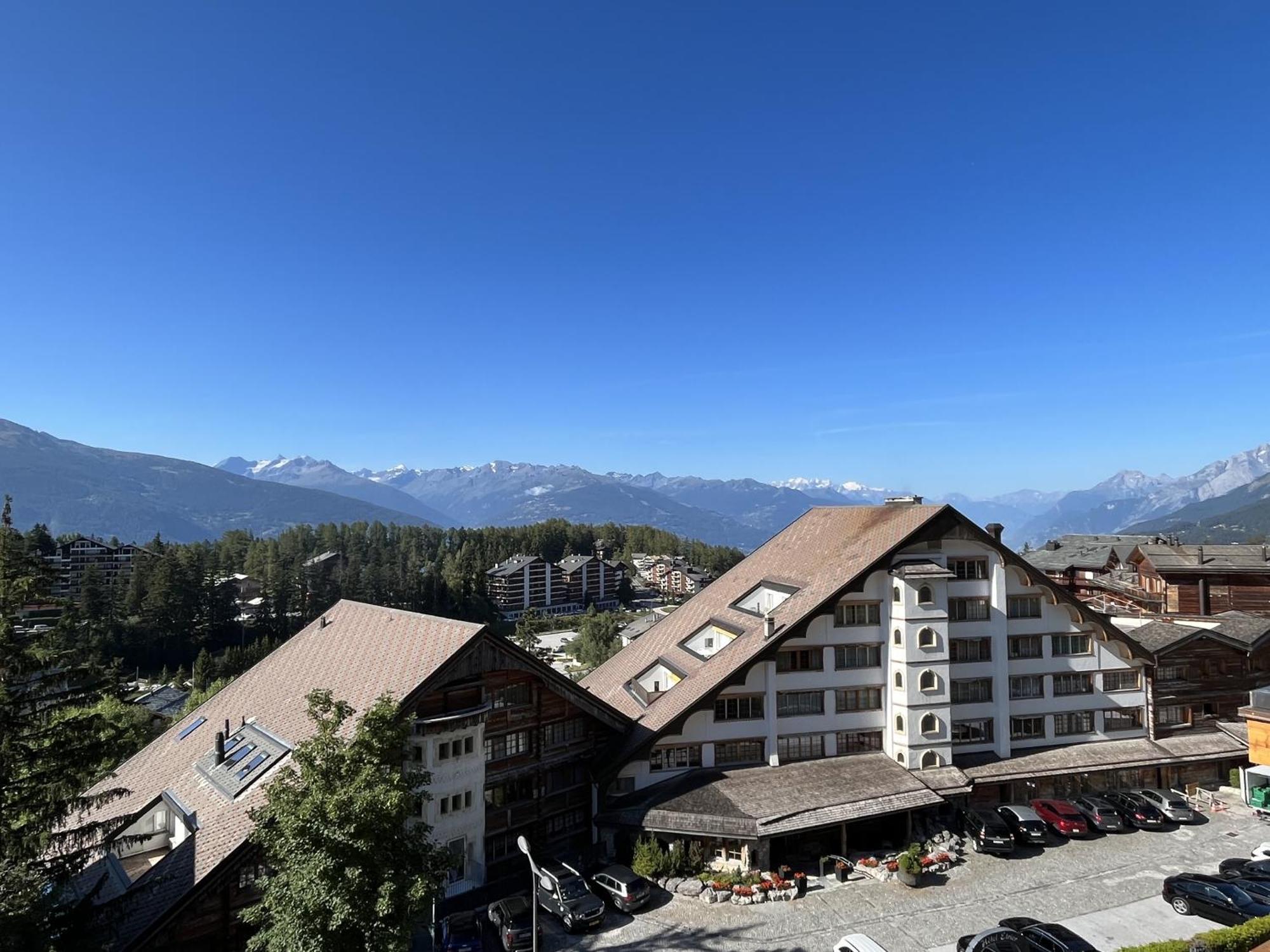 Апартаменты L'Eperon Center Crans Wonderful View Экстерьер фото