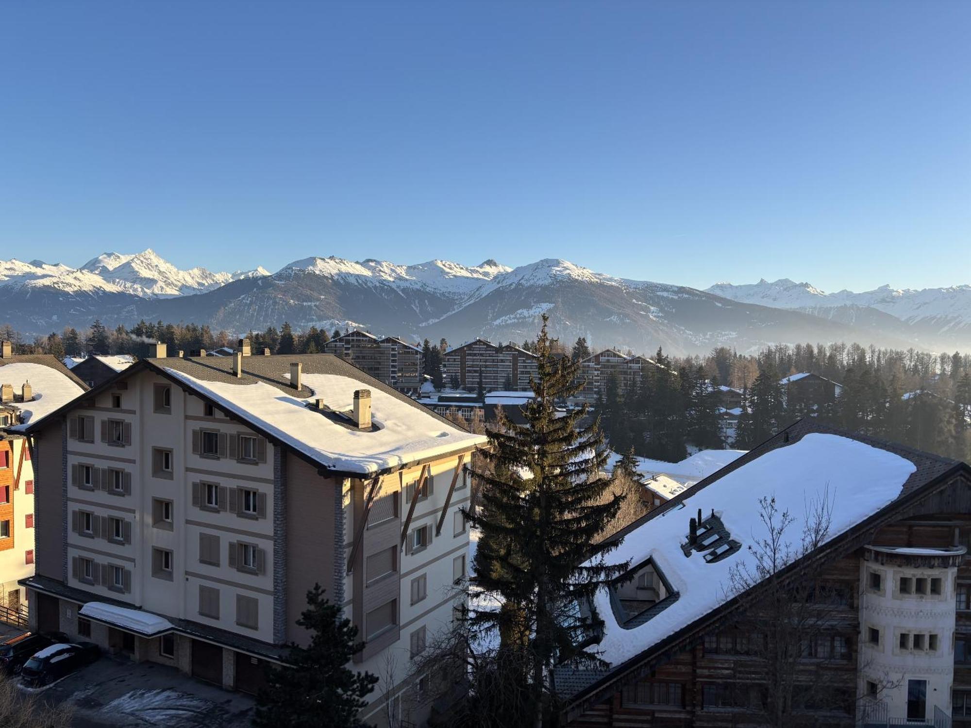 Апартаменты L'Eperon Center Crans Wonderful View Экстерьер фото